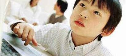 用手机控制孩子上网的小妙招（保护孩子免受网络安全威胁的最佳方法）