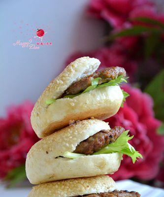烹饪牛肉饼的绝佳方法（让你品尝无比美味的牛肉饼）