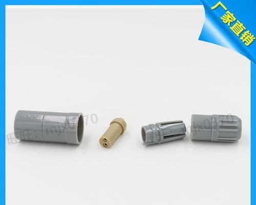 悬空插座充电器使用方法是什么？安全使用注意事项有哪些？
