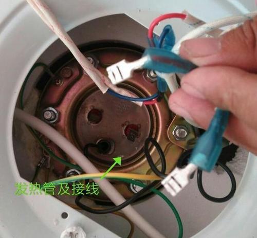 热水器防火墙一体拆卸方法是什么？