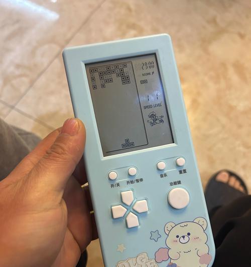 电子游戏机掌机2080的性能如何？用户评价怎么样？
