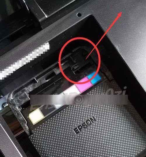 相机镜头皮箱的正确拆卸方法是什么？拆卸过程中应注意什么？