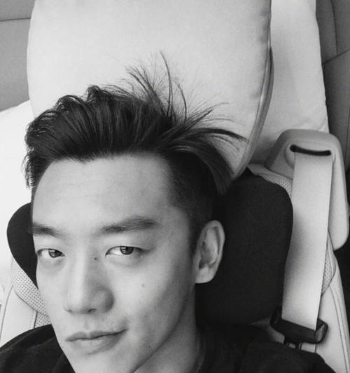 郑凯智能手表怎么样啊？功能特点有哪些？