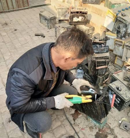 电瓶车罩壳损坏的修复方法是什么？
