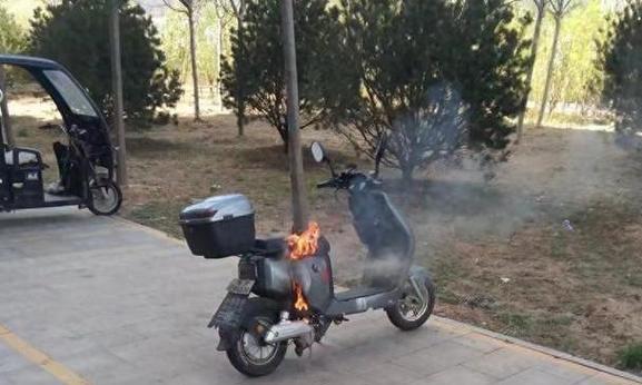 电瓶车老桩头安装步骤是什么？如何确保安全稳固？
