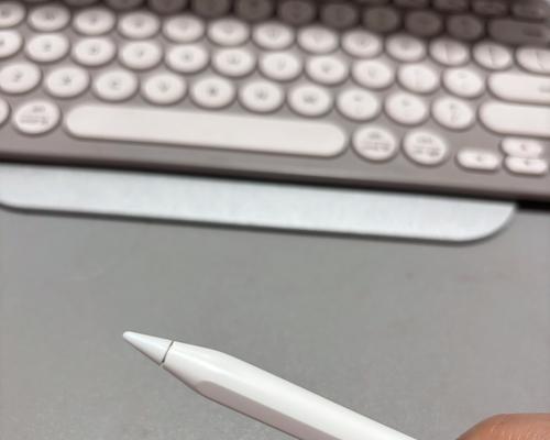 苹果笔pencil换电池步骤是什么？
